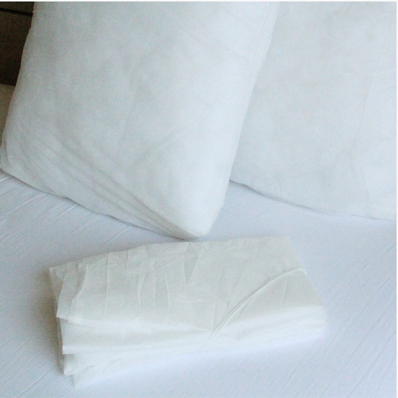 Kit Alese Plateau Jetable Soft sur un lit